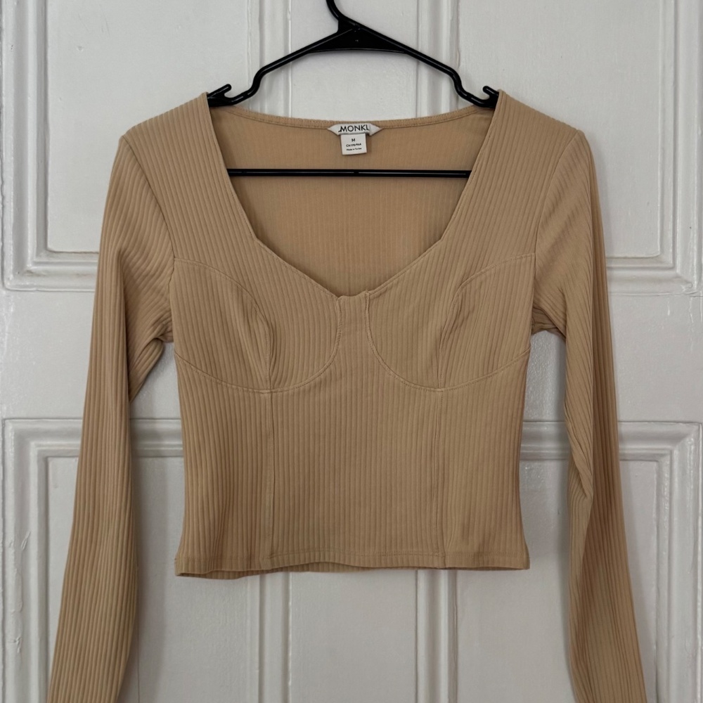 Monki Ribbed Top - Picture 2 of 4